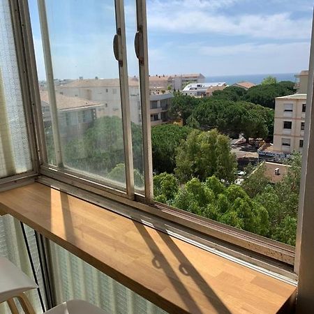 L'Appart Frejus Plage Bagian luar foto