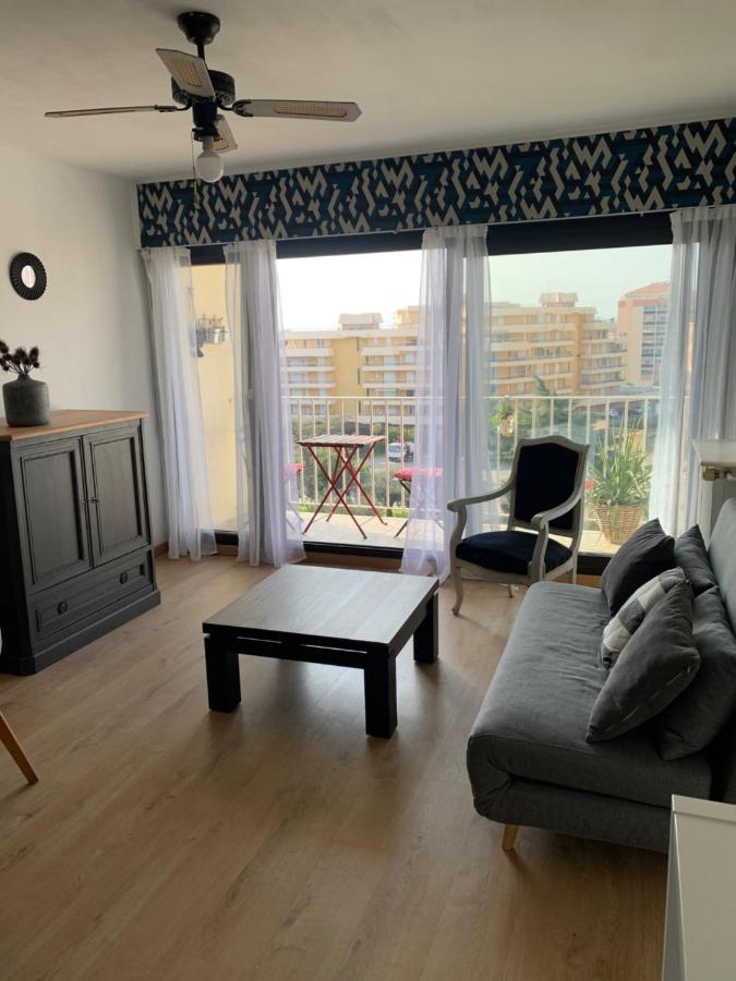 L'Appart Frejus Plage Bagian luar foto
